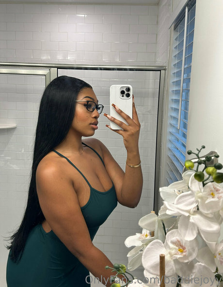 baddiejoyy pornstar exclusive gallery