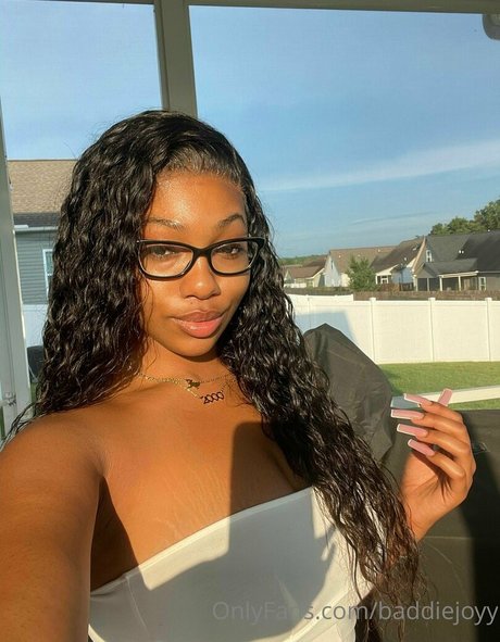 baddiejoyy nudes actress pic