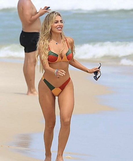 Erika Schneider high quality actress pics