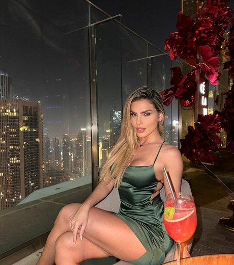 Erika Schneider nice pornstar photos