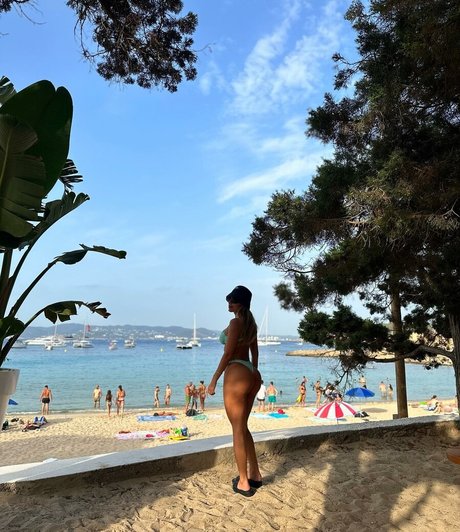 Erika Schneider actress pics