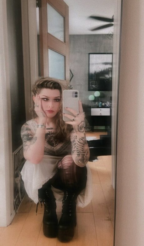 Mothica xxx actress pic