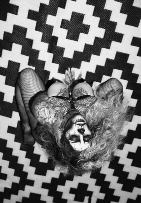 Madzilla adult model pics