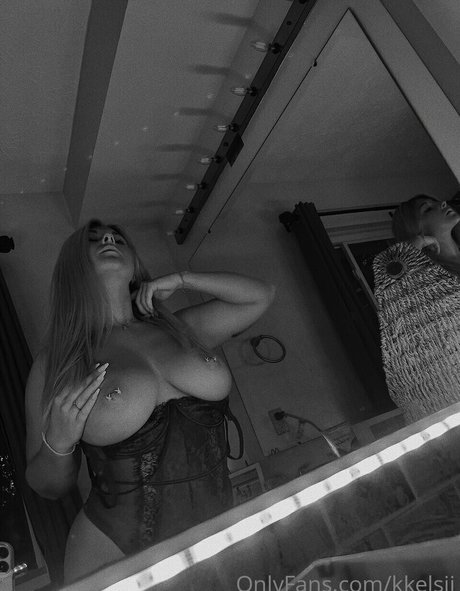 Kkelsii Mcckelsie pornstar nice pics