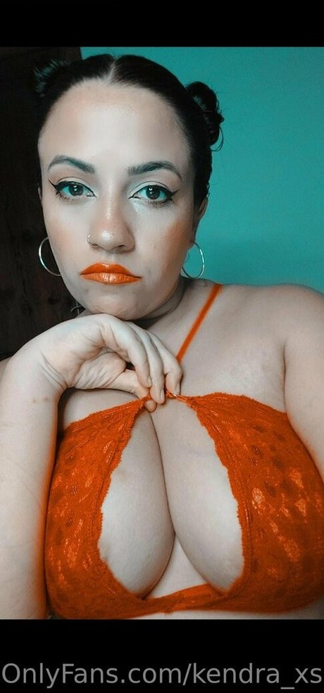 kendra xs nude star pictures