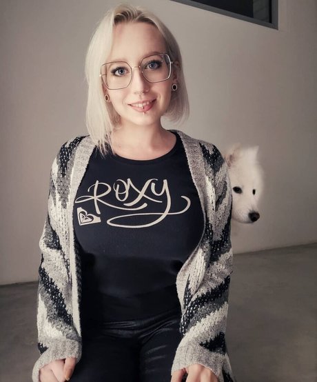 Methvespertine model nudes picture