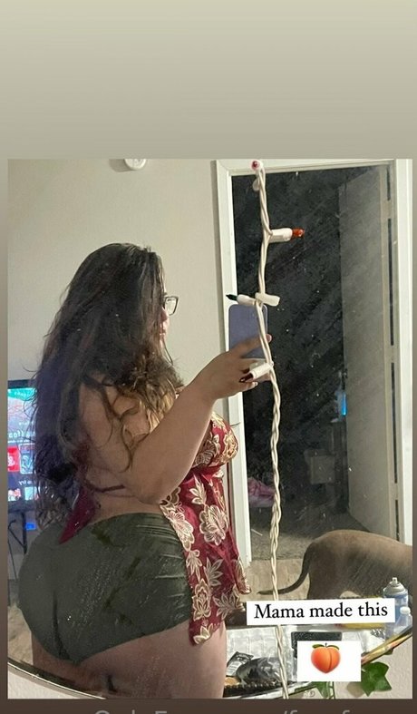 Creamonitfancy model sex photo