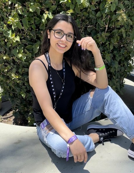 Justcallme Vixx xxx pornstar pictures