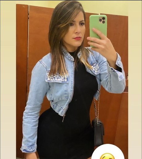 Tani Souza model hd photo