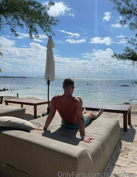 fitshinfree sex actress archive