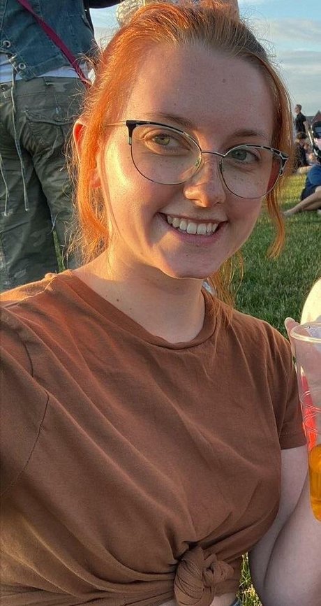 Em Cavell star beautiful images