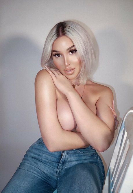 La Demi pornstar art img