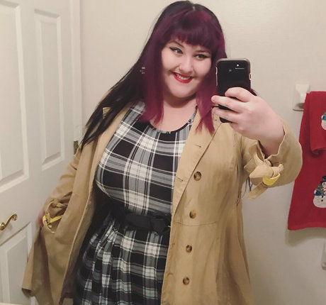 scarletlabelle naked model pics