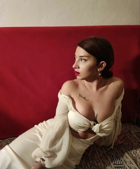 Cecilia Bob free star pics