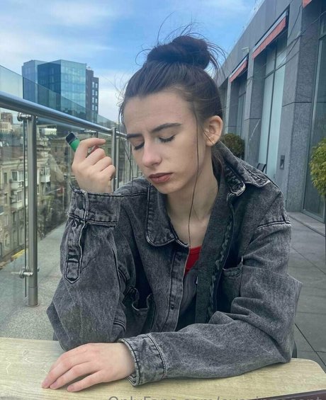 eva innocent pornographic actress image