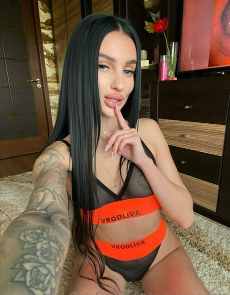 eva innocent star hot photo