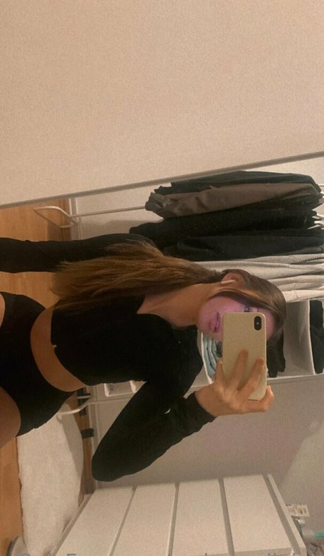 ebony milf onlyfans nudes photos