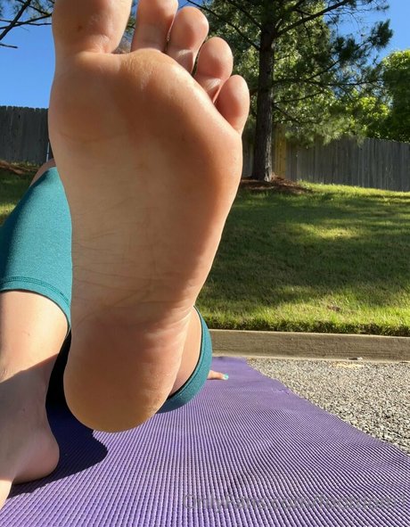 footdom1 model pornographic pic