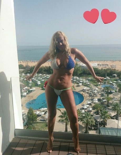 Claudia Silva model xxx galleries