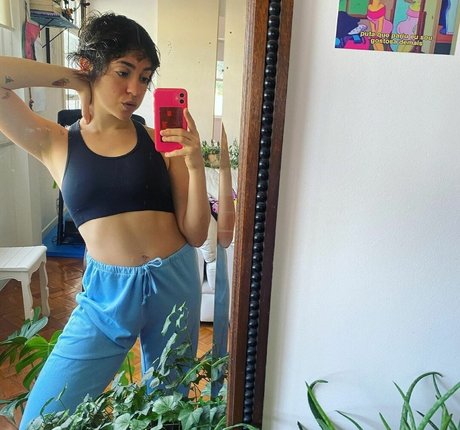 Valentina Bandeira pornstar sexy galleries