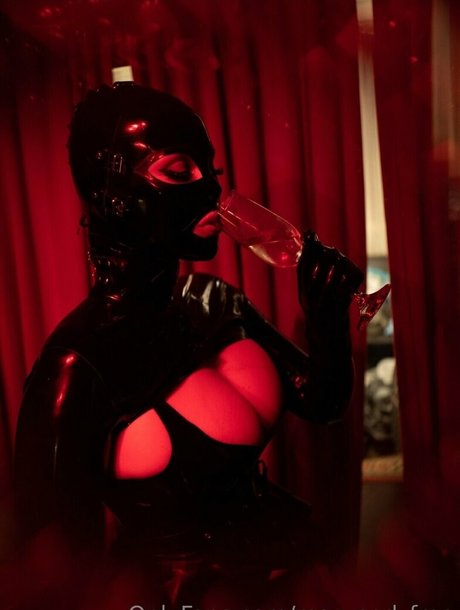 ms vpod free model porn picture