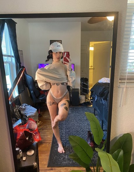 lolaminavip star sexy pic