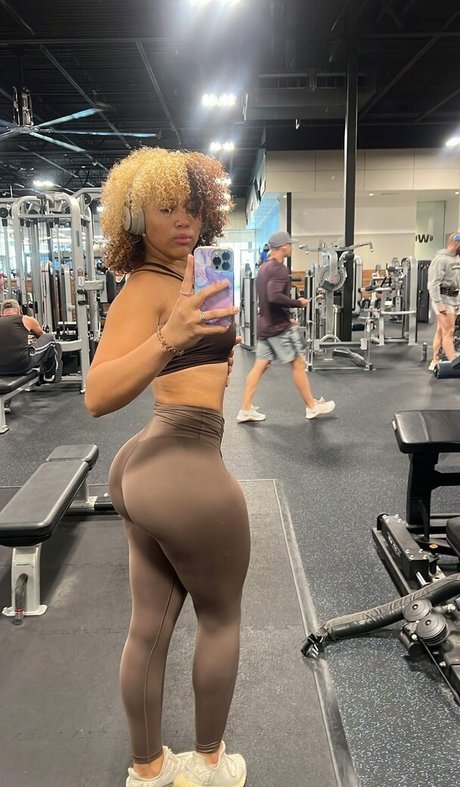 Heaven Collins best pornstar pic