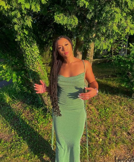 Heaven Collins beautiful model images