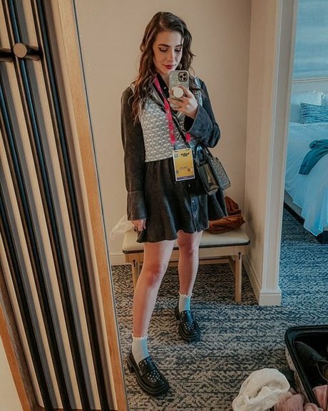 Justseum model pornographic photos