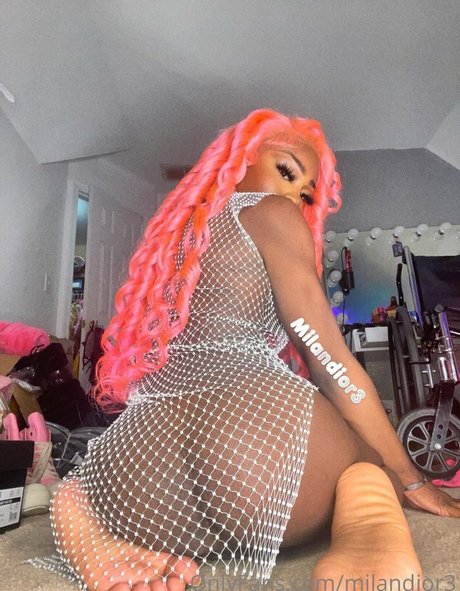 Milan Dior high quality actress galleries