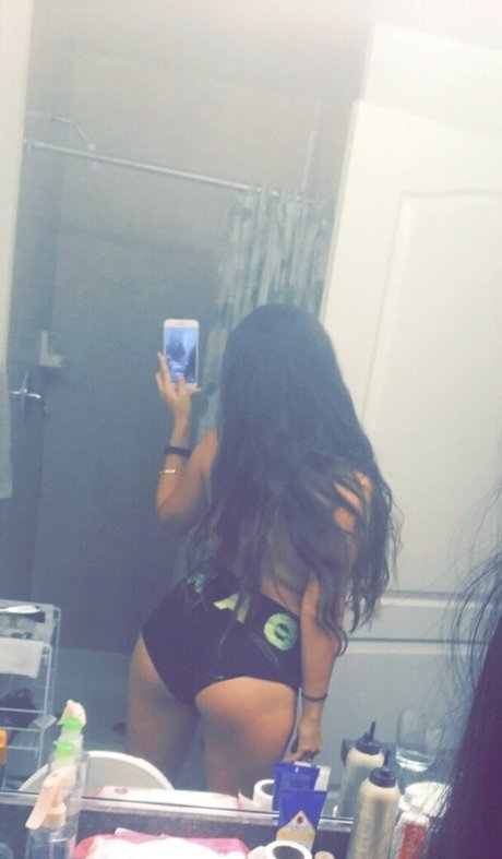 SukeshaRay pornstar naked archive