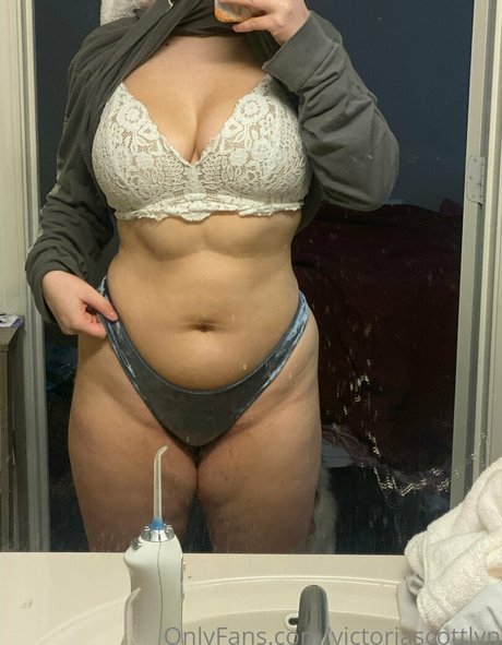 victoriascottlyn pretty pornstar pictures