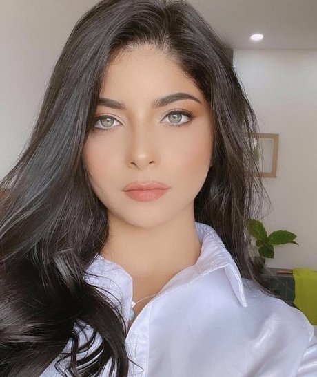 selenakyle69 top model gallery