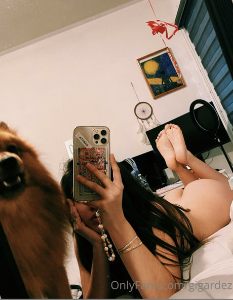 gigardez nude model pictures