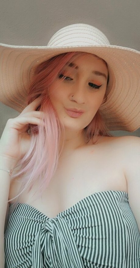 yummarie pornstar nudes galleries