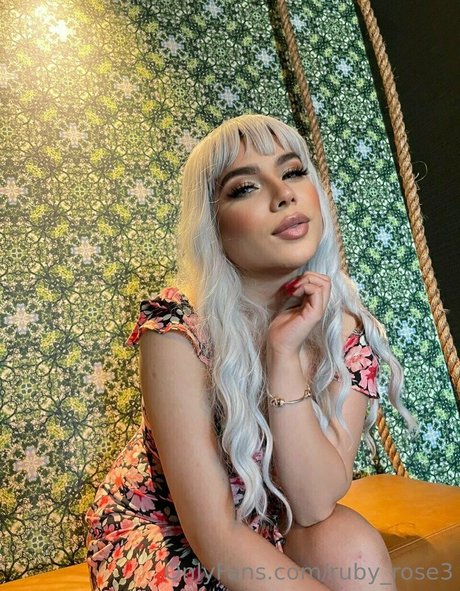 ruby rose3 star nice photo