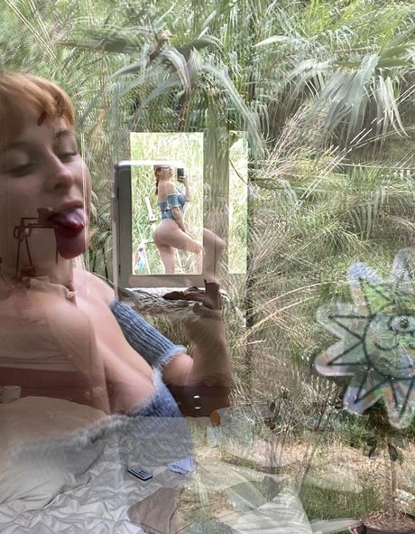 obviodette pretty pornstar photo