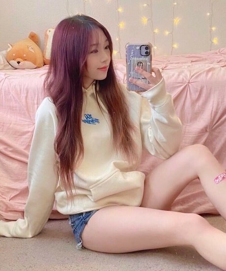 Canahry pornstar art pic