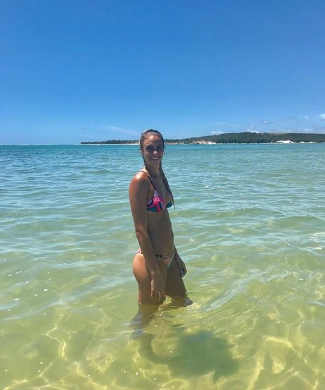 Elina Rodriguez model hot img