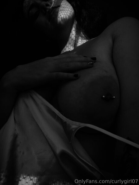 Curlygirl07 pornographic model photos