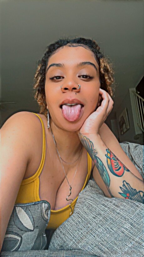 Thee Kahleesi porn star archive