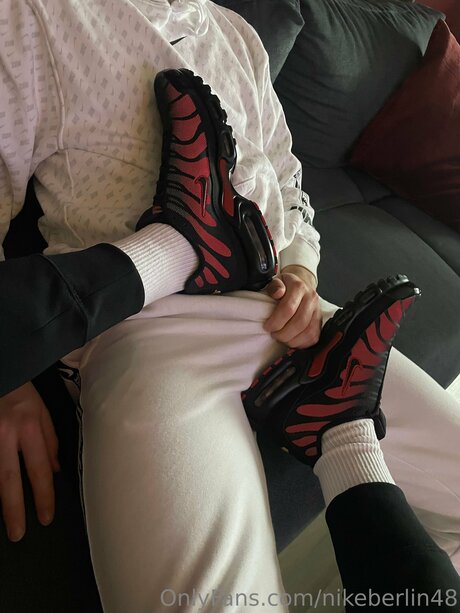 Nikeberlin48 star high quality pics