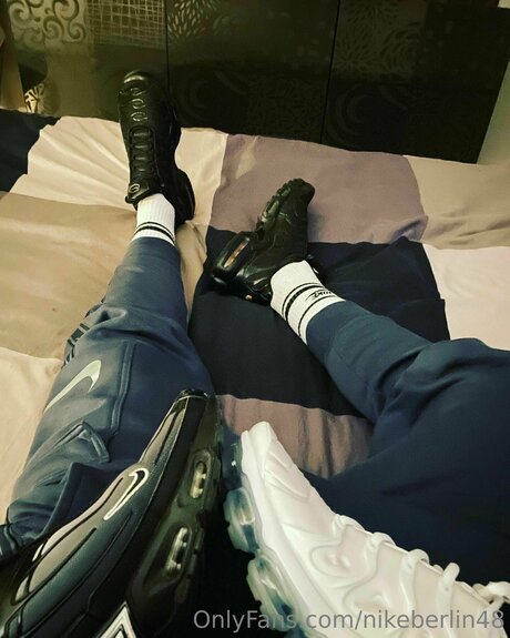 Nikeberlin48 xxx model photos