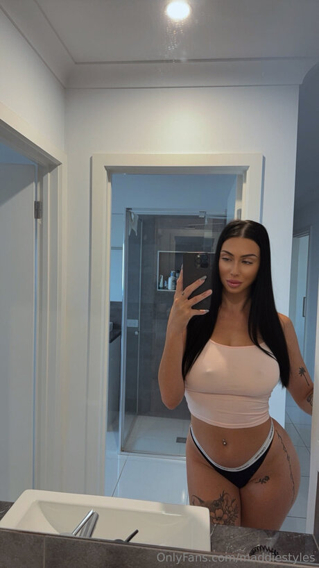 Maddiestyles pornstar art image