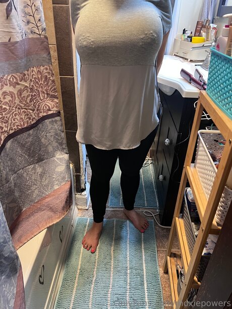 Moxiepowers top actress img