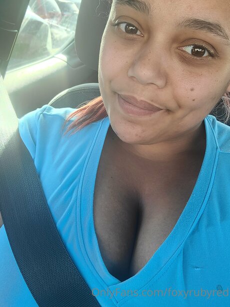 Foxyrubyred erotic pornstar photo