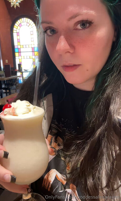 Goddessalexarayne best model picture