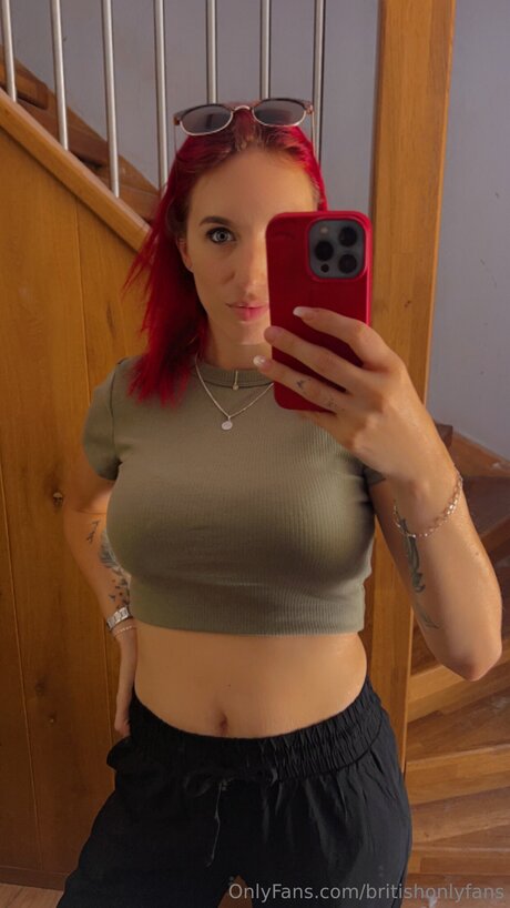 Occ Coaching beautiful model pic