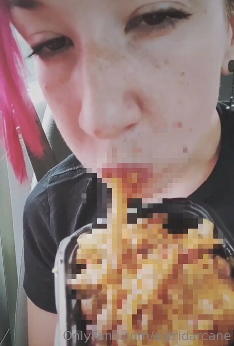 Astridarcane hd actress picture