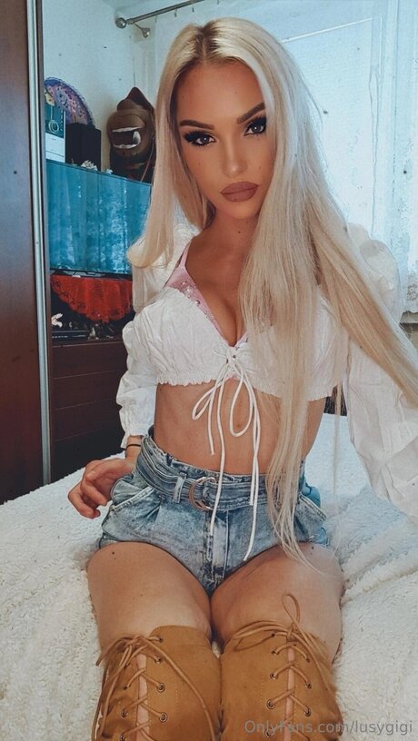 Lusygigi high quality model gallery